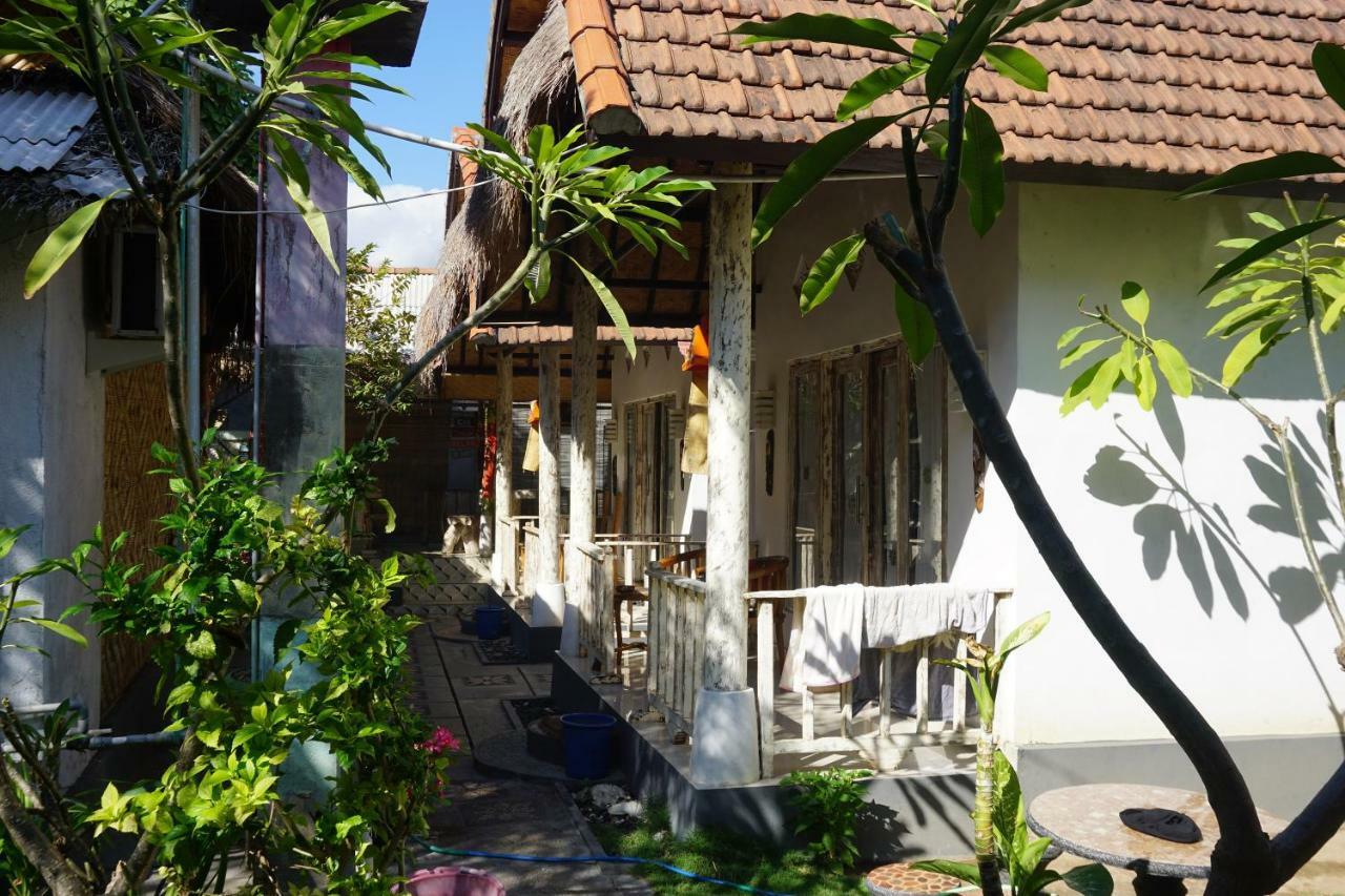 Pondok Kana And Hostel By Ecommerceloka Batununggul Exterior photo
